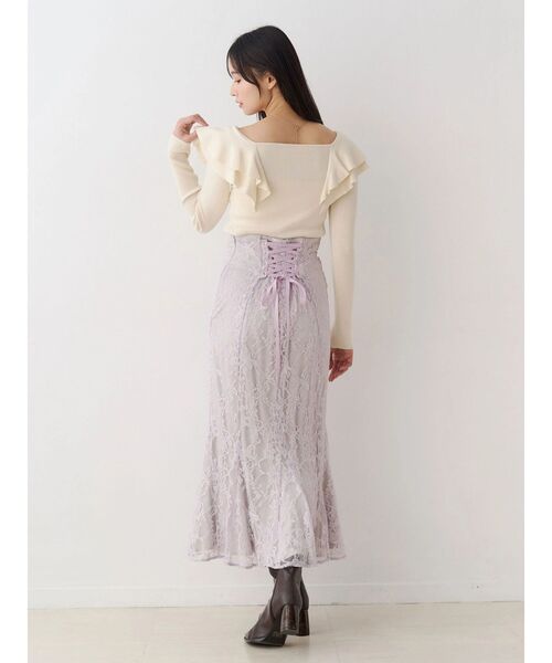 MERCURYDUO(マーキュリーデュオ)の「レースマーメイドスカート(スカート・レディース・オフホワイト/ラベンダー・SMALL/MEDIUM)」の1枚目の写真