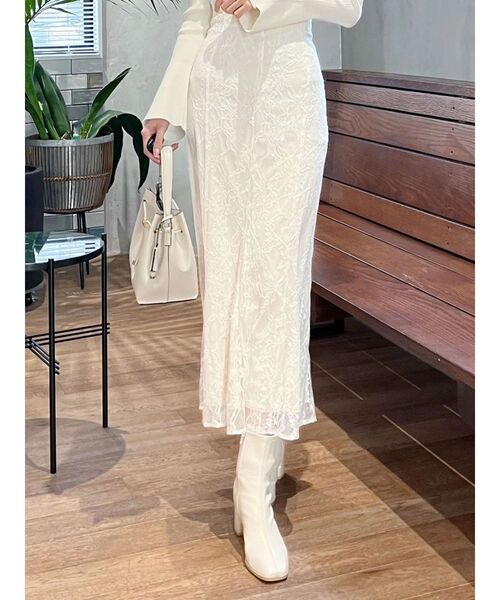 MERCURYDUO(マーキュリーデュオ)の「レースマーメイドスカート(スカート・レディース・オフホワイト/ラベンダー・SMALL/MEDIUM)」の16枚目の写真