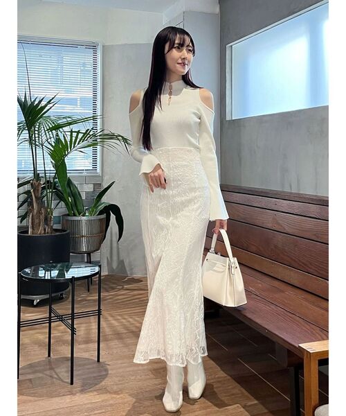 MERCURYDUO(マーキュリーデュオ)の「レースマーメイドスカート(スカート・レディース・オフホワイト/ラベンダー・SMALL/MEDIUM)」の11枚目の写真