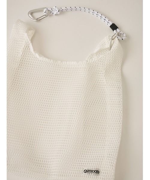 AIC.（エーアイシー）の「OUTDOOR Mesh Shopper[M]（トートバッグ・レディース・ホワイト/ブラック・FREE）」の3枚目の写真