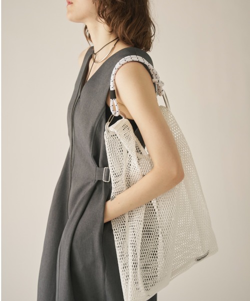 AIC.（エーアイシー）の「OUTDOOR Mesh Shopper[M]（トートバッグ・レディース・ホワイト/ブラック・FREE）」の8枚目の写真
