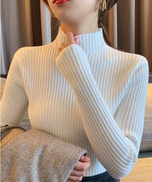 しっとりなめらか、チクチクしないハイネックリブニット