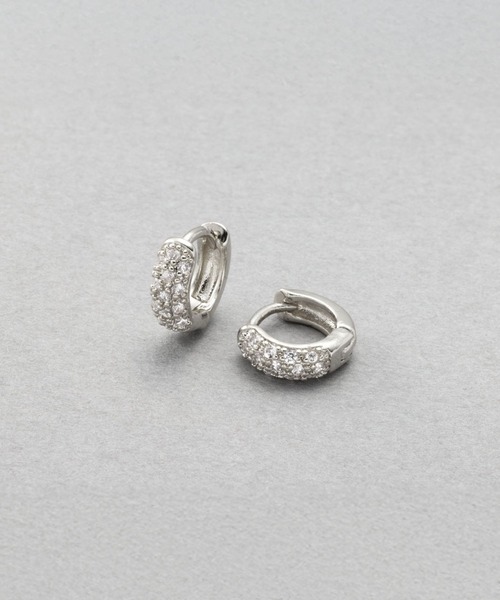 Cream dot.(クリームドット)の「繊細ビジューのキャッチレスミニフープピアス(ピアス(両耳用)・レディース・シルバー/ゴールド・#8/#6/#10)」の13枚目の写真