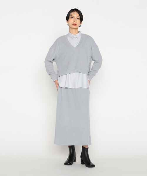 Gabardine K.T(ギャバジンケーティー)の「〔 +サイズ 〕 ニットコール レイヤードセーター(Tシャツ/カットソー・レディース・グレー/ライトグレー/ネイビー・13号)」の4枚目の写真