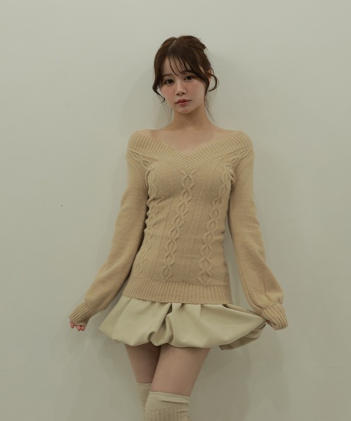 M DOLLY(エムドリー)の「cable lulea knit tops/ケーブルルレアニットトップス(ニット/セーター・レディース・ベージュ/ブラック/グレー・FREE)」の20枚目の写真