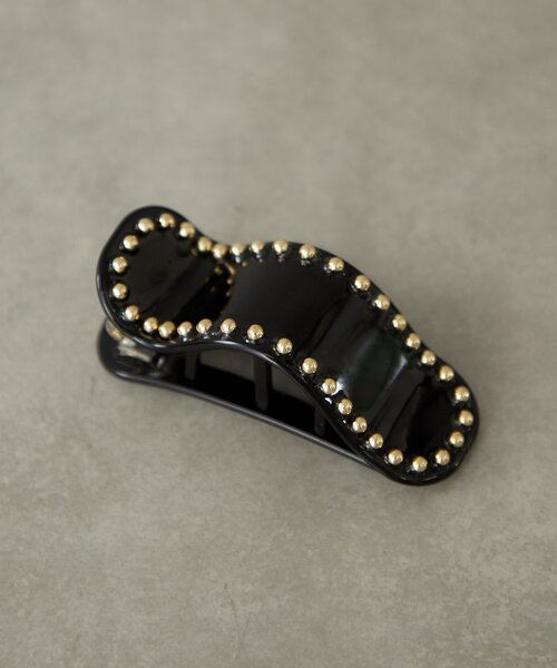 BIRTHDAY BAR(バースデイバー)の「スタッズ付き横バンス(バレッタ/ヘアクリップ・レディース・ブラウン/ベージュ/ブラック・0)」の10枚目の写真