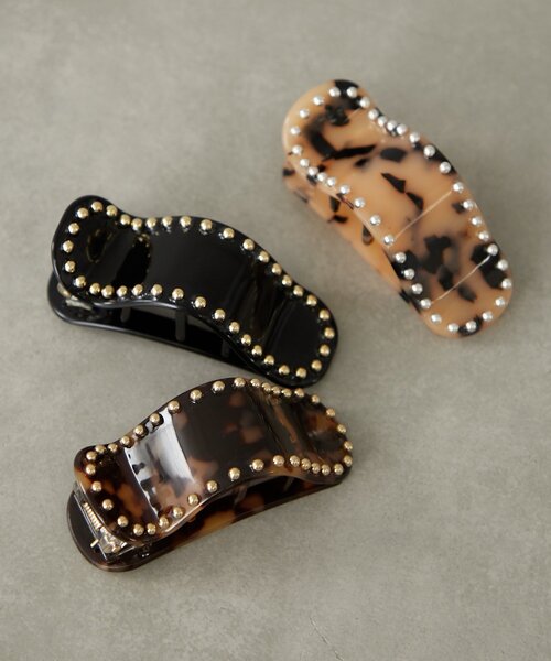 BIRTHDAY BAR(バースデイバー)の「スタッズ付き横バンス(バレッタ/ヘアクリップ・レディース・ブラウン/ベージュ/ブラック・0)」の14枚目の写真