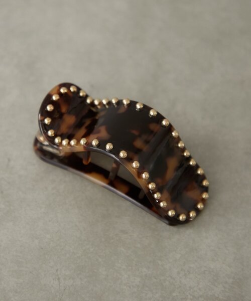 BIRTHDAY BAR(バースデイバー)の「スタッズ付き横バンス(バレッタ/ヘアクリップ・レディース・ブラウン/ベージュ/ブラック・0)」の16枚目の写真