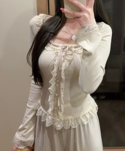 Sibra(シブラ)の「レースフリル付き スクエアネックトップス(Tシャツ/カットソー・レディース・アイボリー/ホワイト・M)」の7枚目の写真