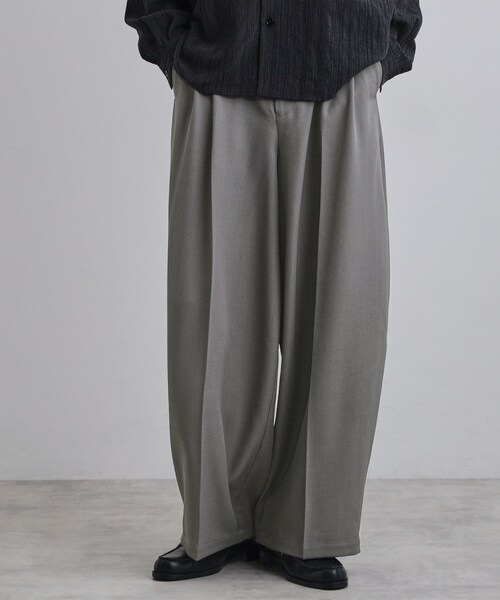 tk.TAKEO KIKUCHI(ティーケータケオキクチ)の「バギースラックス(その他パンツ・メンズ・ブラック/グレー・01/02/03)」の1枚目の写真