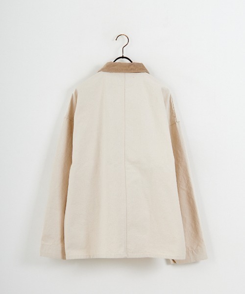 UNIVERSAL OVERALL（ユニバーサルオーバーオール）の「[UNIVERSAL OVERALL/ユニバーサルオーバーオール] 別注 コーデュロイ襟 カバーオールジャケット（カバーオール・レディース・ブラウン/アイボリー/チャコールグレー・M/L）」の16枚目の写真