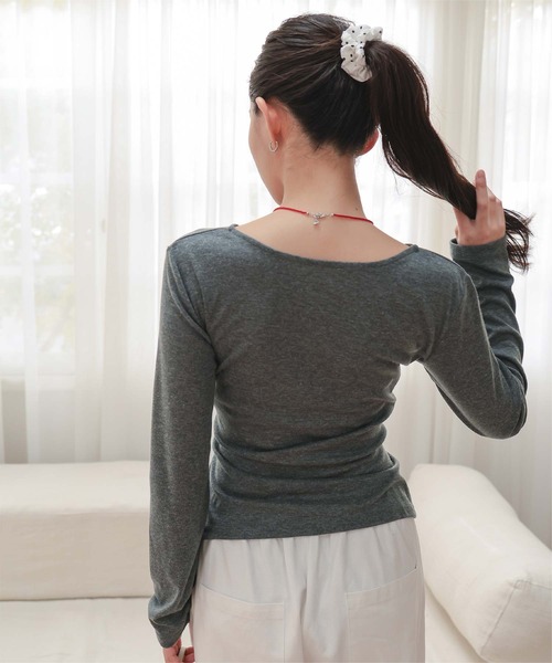 miette(ミエット)の「ビスチェレイヤードライクトップス(Tシャツ/カットソー・レディース・ベージュ/ブラック/チャコール・M/S/L)」の15枚目の写真