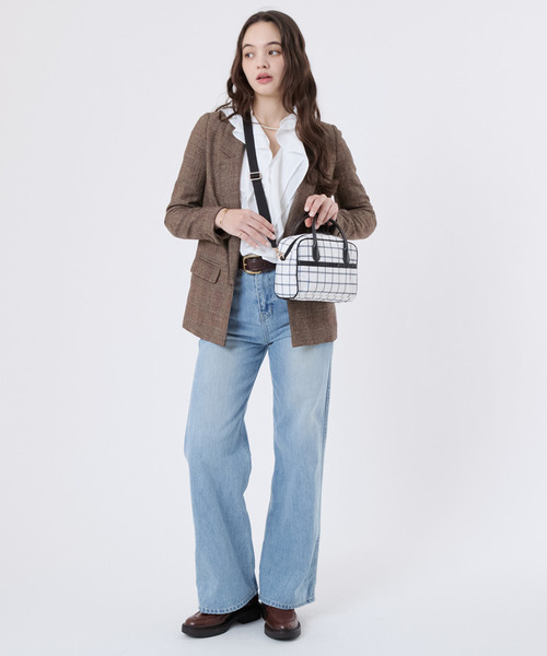 LeSportsac(レスポートサック)の「SQUARE TH CROSSBODY アップタウンモノチェック/ブラック(ショルダーバッグ・レディース・ホワイト・FREE)」の3枚目の写真