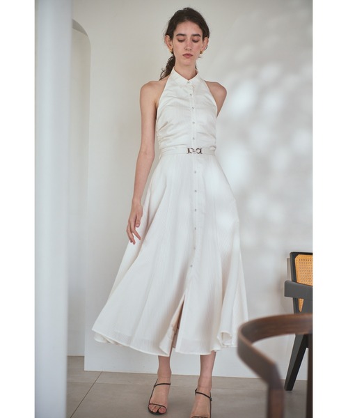Estella.K(エステラケー)の「Delina Belted Dress ホルターシャツドレス(ワンピース・レディース・ホワイト系その他/ブルー系その他/ブラック系その他/ワイン系・FREE)」の5枚目の写真