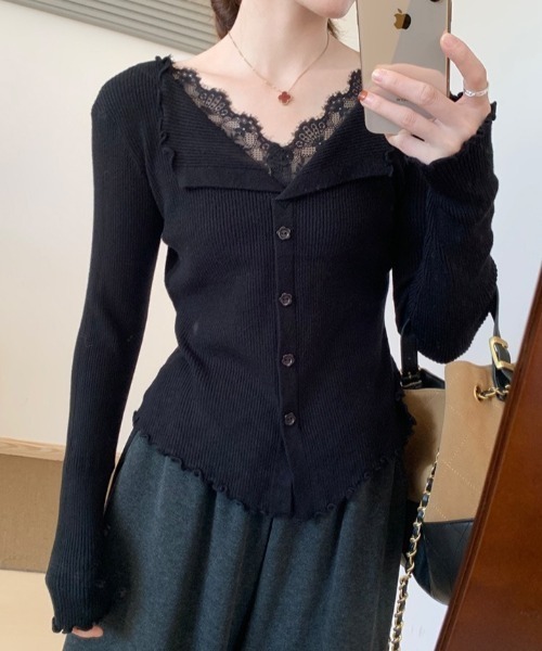 yuue' ( wear )（ユーイ）の「レース付きVネックメロウリブニットトップス（ニット/セーター・レディース・チャコールグレー/アイボリー/ブラック・FREE）」の20枚目の写真