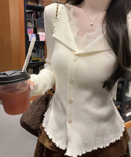 yuue' ( wear )（ユーイ）の「レース付きVネックメロウリブニットトップス（ニット/セーター・レディース・チャコールグレー/アイボリー/ブラック・FREE）」の12枚目の写真