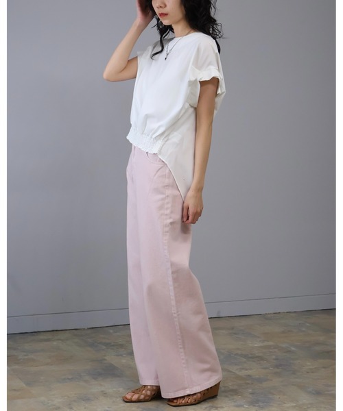 Doumoi(ドゥモエ)の「バックスリットリボンシャーリングデザイン ブラウス(Tシャツ/カットソー・レディース・ホワイト/ブラック・FREE)」の6枚目の写真