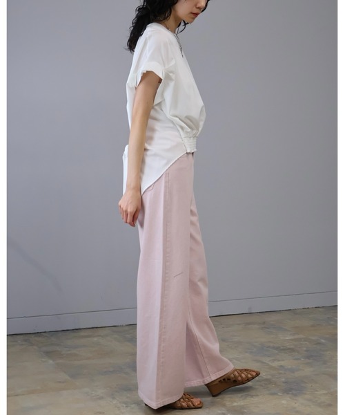 Doumoi(ドゥモエ)の「バックスリットリボンシャーリングデザイン ブラウス(Tシャツ/カットソー・レディース・ホワイト/ブラック・FREE)」の8枚目の写真