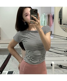 バックリボンTシャツ