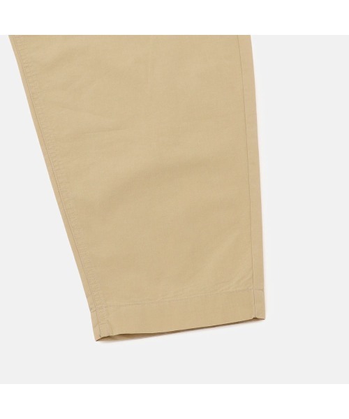 Timberland（ティンバーランド）の「ポプリン ワン プリーツ チノ パンツ メンズ（チノパンツ・メンズ・ベージュ・30inch/32inch/34inch/36inch/38inch）」の2枚目の写真