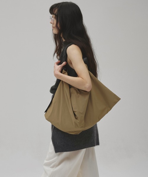 TODAYFUL（トゥデイフル）の「Leatherbelt Shoulder Bag（ショルダー