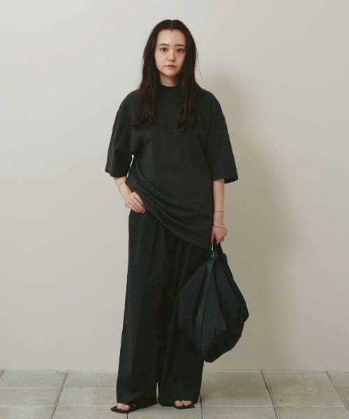 TODAYFUL(トゥデイフル)の「Leatherbelt Shoulder Bag(ショルダーバッグ・レディース・ベージュ/ブラック・FREE)」の18枚目の写真