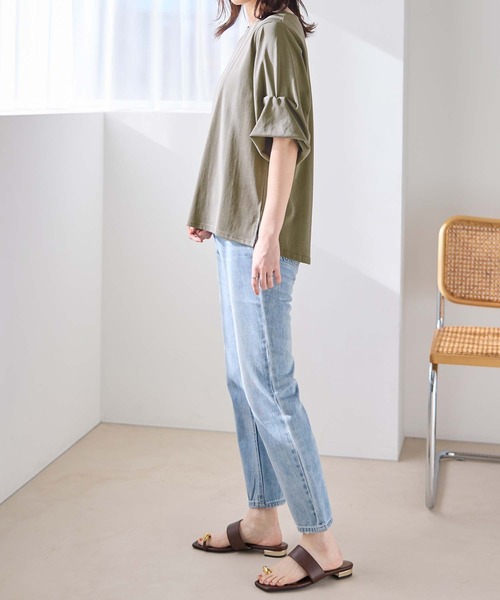 Viola e Viola(ヴィオラエヴィオラ)の「ちゃっかり細見え!デザイン袖トップス(Tシャツ/カットソー・レディース・グレイッシュブルー/ブラック/オリーブ/ホワイト/チャコール・LL/L/M)」の19枚目の写真
