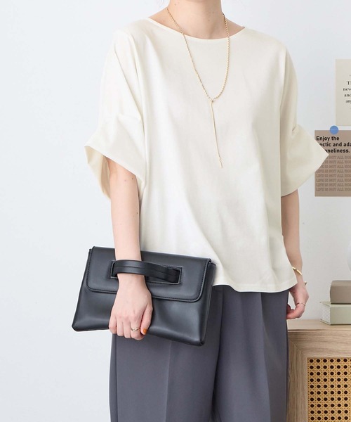 Viola e Viola(ヴィオラエヴィオラ)の「ちゃっかり細見え!デザイン袖トップス(Tシャツ/カットソー・レディース・グレイッシュブルー/ブラック/オリーブ/ホワイト/チャコール・LL/L/M)」の6枚目の写真