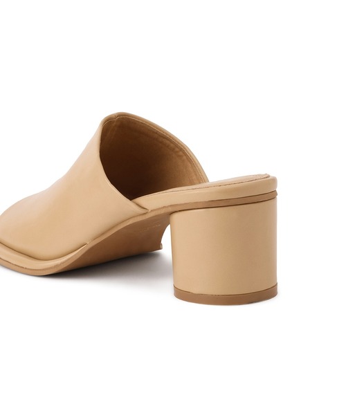 ADAM ET ROPE'（アダムエロペ）の「カバーヒールサンダル（サンダル・レディース・ベージュ/ブラック・23/23.5/24/24.5）」の15枚目の写真