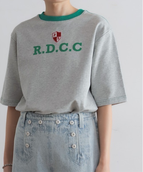 Blanc Bleu Minuit(ブランブルーミニュイ)の「ミニ裏毛ワッペン付き 6分袖プルオーバー(Tシャツ/カットソー・レディース・グレー/ホワイト・FREE)」の2枚目の写真
