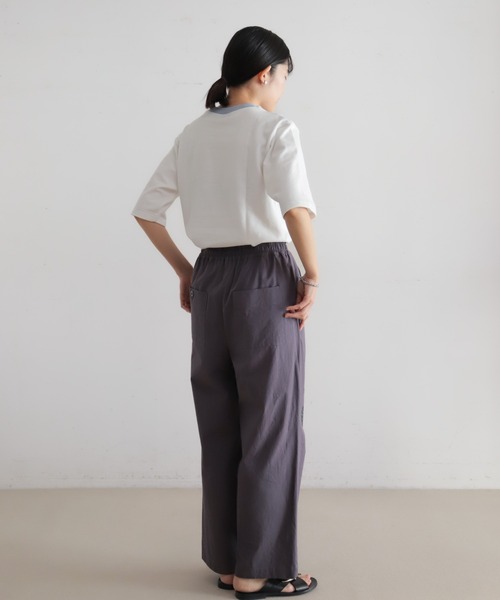 Blanc Bleu Minuit(ブランブルーミニュイ)の「ミニ裏毛ワッペン付き 6分袖プルオーバー(Tシャツ/カットソー・レディース・グレー/ホワイト・FREE)」の5枚目の写真