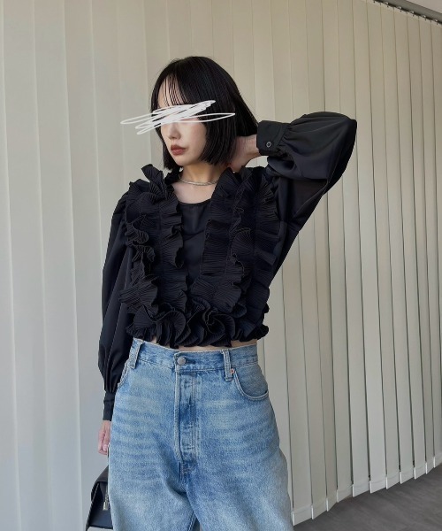 AMAIL(アマイル)の「Voluminous Frill Blouse(シャツ/ブラウス・レディース・ホワイト/ブラック・FREE)」の5枚目の写真