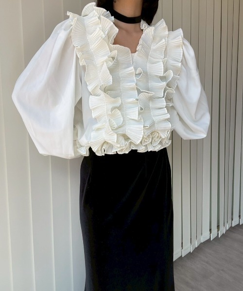 AMAIL(アマイル)の「Voluminous Frill Blouse(シャツ/ブラウス・レディース・ホワイト/ブラック・FREE)」の12枚目の写真