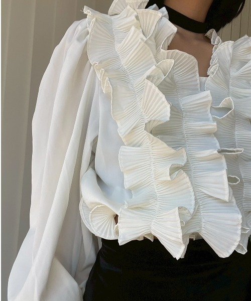 AMAIL(アマイル)の「Voluminous Frill Blouse(シャツ/ブラウス・レディース・ホワイト/ブラック・FREE)」の14枚目の写真