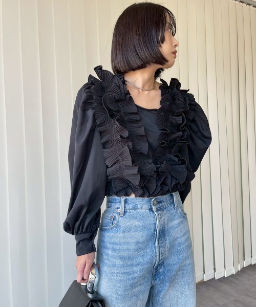 AMAIL(アマイル)の「Voluminous Frill Blouse(シャツ/ブラウス・レディース・ホワイト/ブラック・FREE)」の7枚目の写真