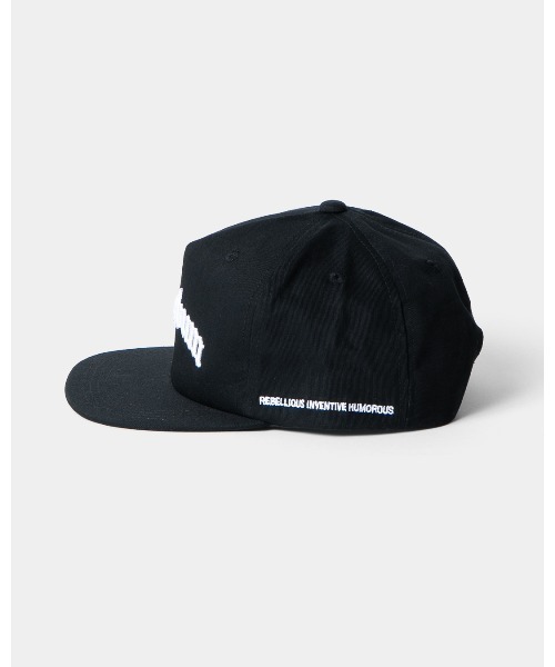 APPLEBUM(アップルバム)の「“Old English Logo” 5 Panel Cap(キャップ・メンズ・ブラック/グレー・ONE SIZE)」の4枚目の写真