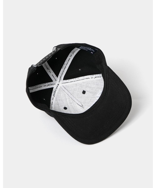 APPLEBUM(アップルバム)の「“Old English Logo” 5 Panel Cap(キャップ・メンズ・ブラック/グレー・ONE SIZE)」の6枚目の写真