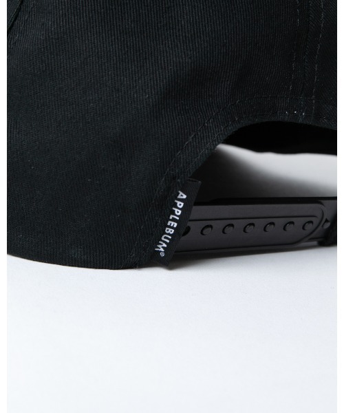 APPLEBUM(アップルバム)の「“Old English Logo” 5 Panel Cap(キャップ・メンズ・ブラック/グレー・ONE SIZE)」の9枚目の写真