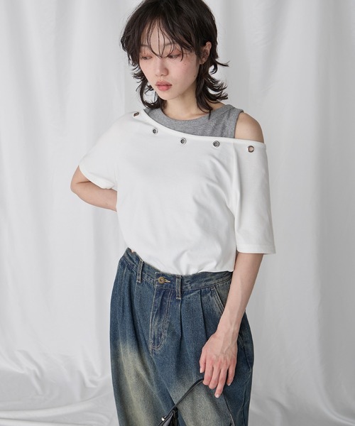 Unblend（アンブレンド）の「【Unblend】2Way ボートネック/ワンショルダー ハトメラグランスリーブ半袖Tシャツ〈セットアップ対応〉（Tシャツ/カットソー・レディース・杢グレー/オフホワイト/ホワイト系/ブラック・FREE）」の8枚目の写真