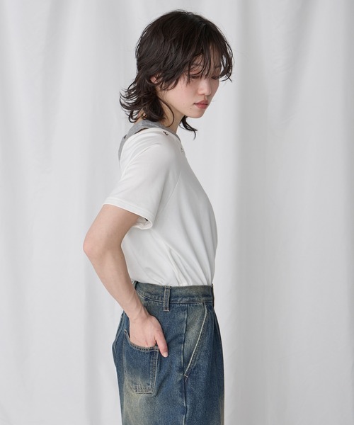 Unblend（アンブレンド）の「【Unblend】2Way ボートネック/ワンショルダー ハトメラグランスリーブ半袖Tシャツ〈セットアップ対応〉（Tシャツ/カットソー・レディース・杢グレー/オフホワイト/ホワイト系/ブラック・FREE）」の11枚目の写真