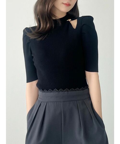 MERCURYDUO（マーキュリーデュオ）の「モチーフパーツカットアウトニット（ニット/セーター・レディース・オフホワイト/ブラック/ブルー・FREE）」の2枚目の写真