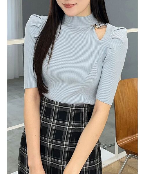 MERCURYDUO（マーキュリーデュオ）の「モチーフパーツカットアウトニット（ニット/セーター・レディース・オフホワイト/ブラック/ブルー・FREE）」の4枚目の写真