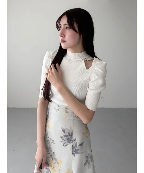 MERCURYDUO（マーキュリーデュオ）の「モチーフパーツカットアウトニット（ニット/セーター・レディース・オフホワイト/ブラック/ブルー・FREE）」の9枚目の写真