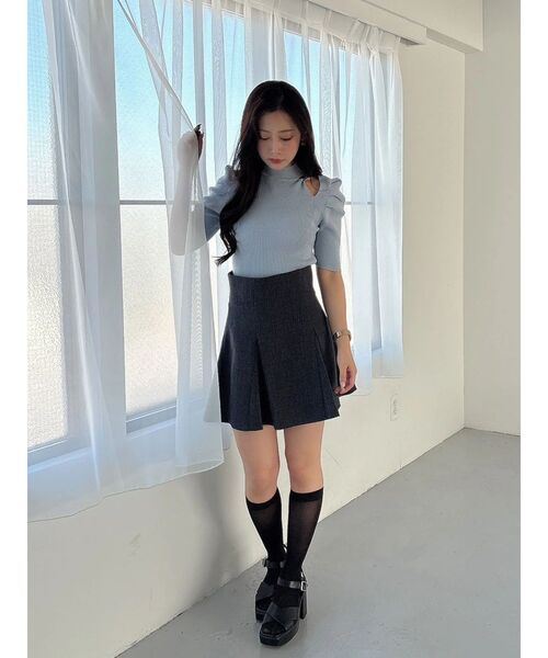 MERCURYDUO（マーキュリーデュオ）の「モチーフパーツカットアウトニット（ニット/セーター・レディース・オフホワイト/ブラック/ブルー・FREE）」の18枚目の写真