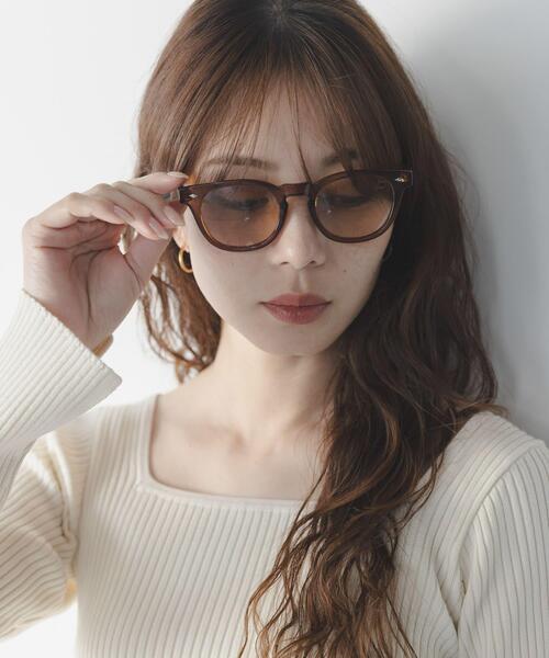Swayme（スウェイミー）の「Swayme　調光ワイドフレームサングラス（サングラス・レディース・ブラウン/ブラック・ONE）」の22枚目の写真