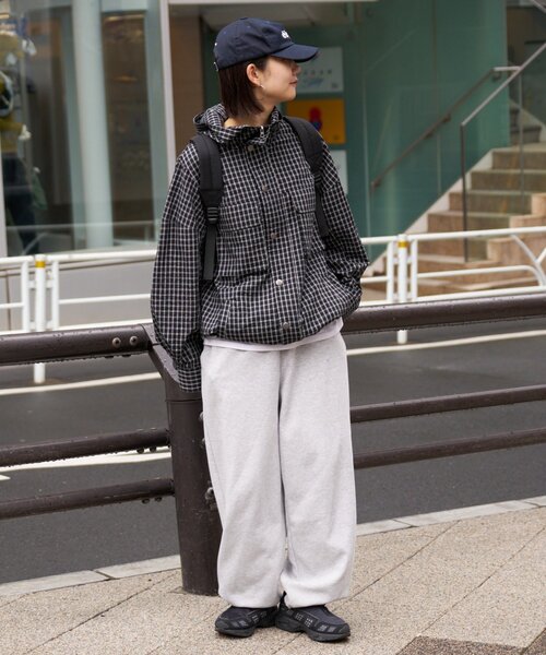 CIAOPANIC TYPY（チャオパニックティピー）の「【ユニセックス】犬刺繍ロゴバックパック（バックパック/リュック・メンズ・ブラック・ONE SIZE）」の6枚目の写真