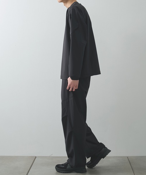 POLIQUANT（ポリクアント）の「【POLIQUANT/ポリクアント】WILDTHINGS | POLIQUANT THE PROTECTED COMMON UNIFORM L/S PULL（その他トップス・メンズ・ブラック/グレー・1/2）」の4枚目の写真
