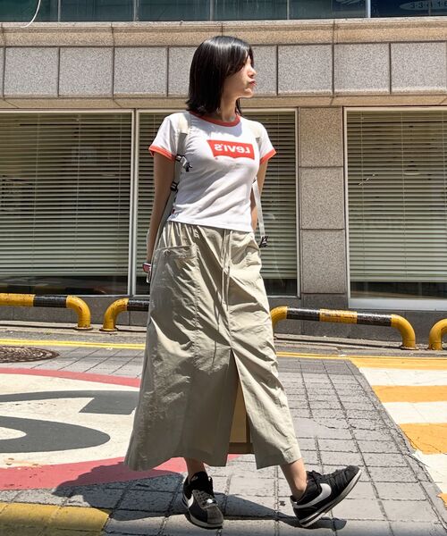 MALOUPE(マロップ)の「3105 ナイロンスカート (ベージュ)(スカート・レディース・ベージュ・SMALL/MEDIUM)」の12枚目の写真