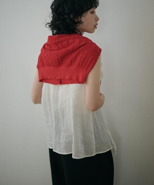 LAULEN（ローレン）の「v neck ruffle frill sleeveless blouse /Vネックラッフルフリルノースリーブブラウス（シャツ/ブラウス・レディース・アイボリー/ブラック・FREE）」の15枚目の写真