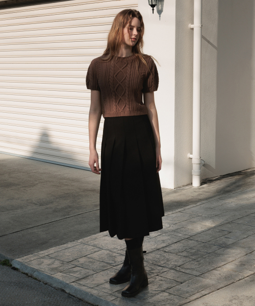 DEHEVE（デヘヴェ）の「Half Sleeve Cable Knit [Brown]（ニット/セーター・レディース・ブラウン・FREE）」の5枚目の写真